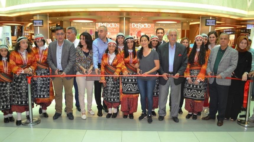 MİAD Sevgi Evleri’nden ele emeği sergisi