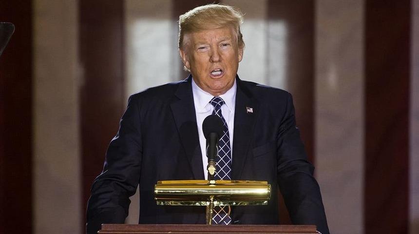 Son dakika! Trump: İran'a karşı askeri harekat halen masada