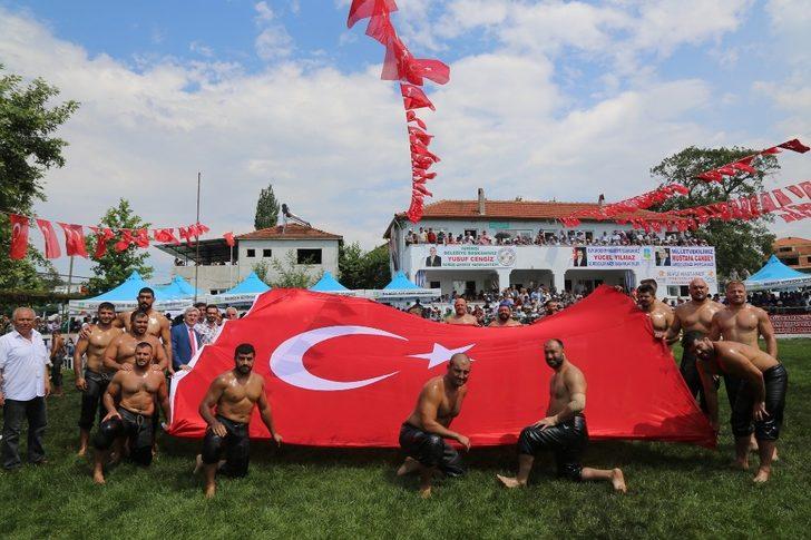 Akçalörende Başpehlivan İsmail Koç G2