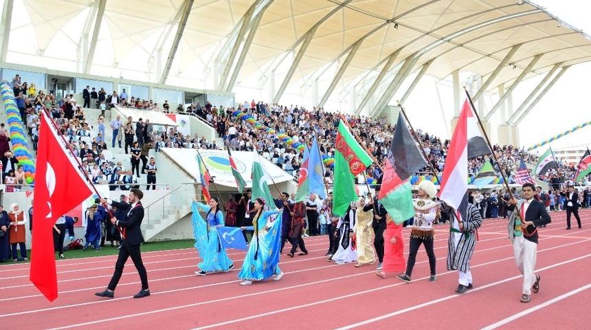 KAEÜ 2018-2019 akademik yılı mezunlarını verdi