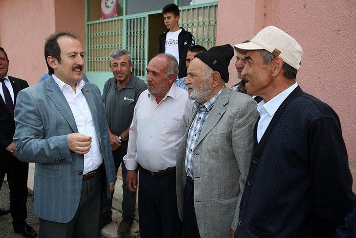 Vali Pehlivan, Demirözü Barajı sulama sahasında incelemelerde bulundu G5