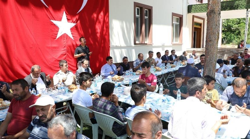 Şehit er Resul Bayracı i&ccedil;in Mevlid-i Şerif okutuldu