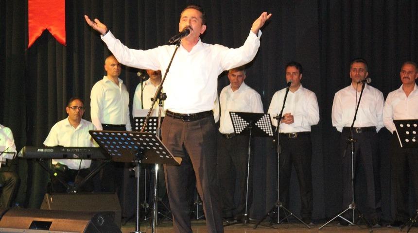 100. yılında "100.Yıl Korosu" konser verdi