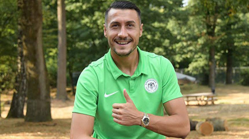 Evkur Yeni Malatyaspor Jahovic'i renklerine bağlamak üzere