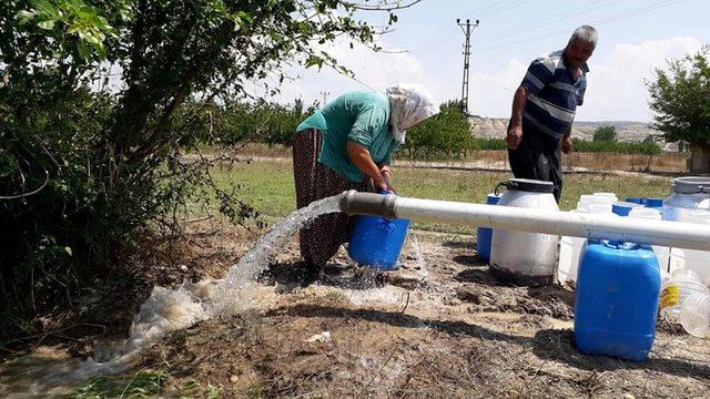 Mersin’de sel nedeniyle 9 mahalle susuz kaldı