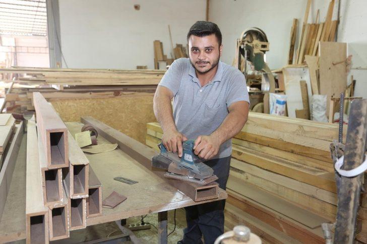 Belediye atölyesi üretiyor, Kepez güzelleşiyor G3