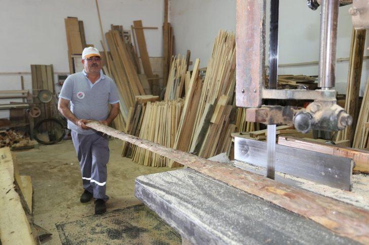 Belediye atölyesi üretiyor, Kepez güzelleşiyor G4