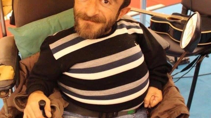 38 yaşında kalp krizine yenik düştü