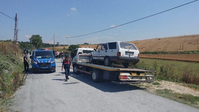 Arnavutköy’de oy kullanmaktan dönen aile kaza yaptı: 1 ölü, 1 yaralı