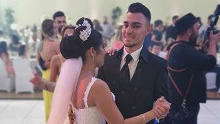 Milli futbolcu Kaan Ayhan evlendi