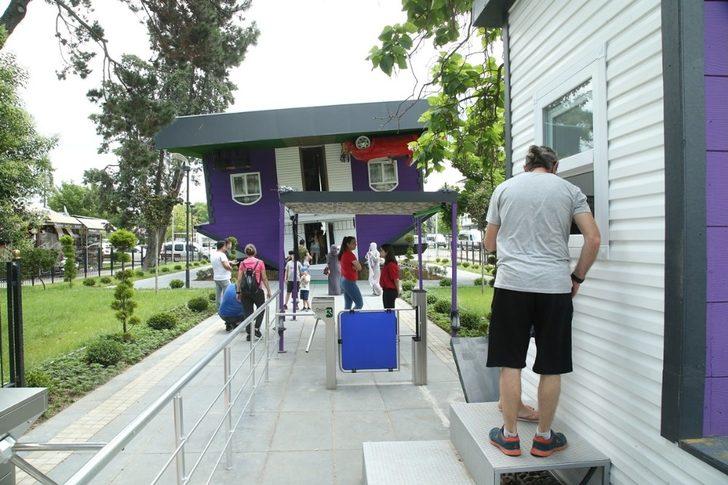 Ters ev turistlerin ilgi odağı oldu trend