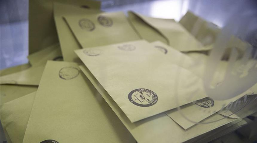 Metropoll'den 'Bu pazar milletvekili se&ccedil;imi olsa kime oy verirsiniz?' anketi! AK Parti ile CHP'nin arasındaki fark 6 puan