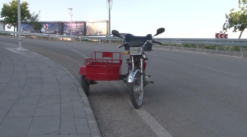 Elazığ’da sepetli motorsiklet devrildi: 5 yaralı