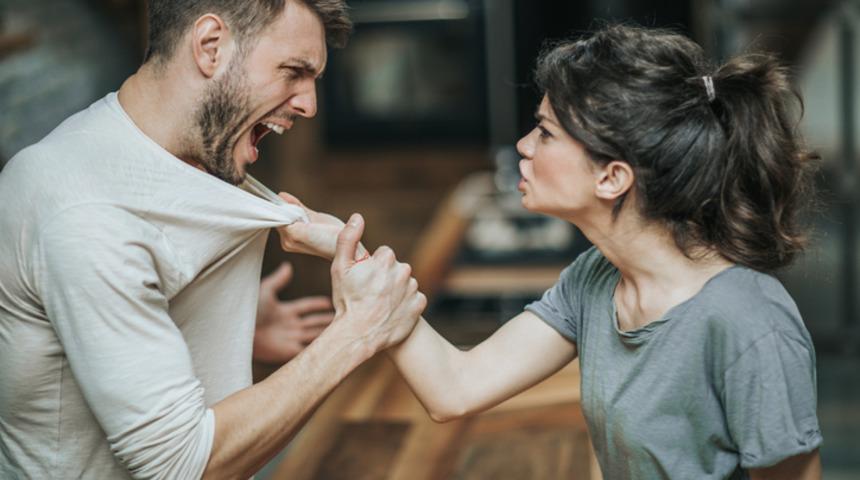 Eşe 'manyak-salak' demek boşanma sebebi