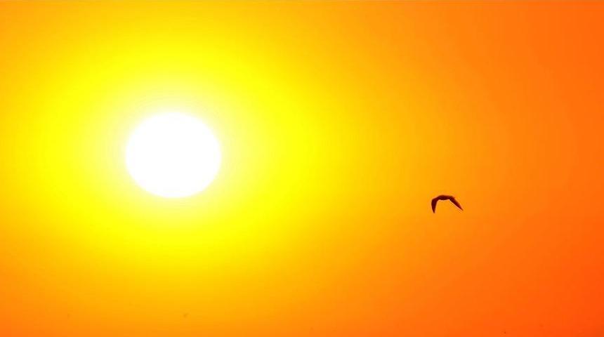 Meteoroloji'den birçok il için sıcak hava uyarısı: Dışarı çıkmayın