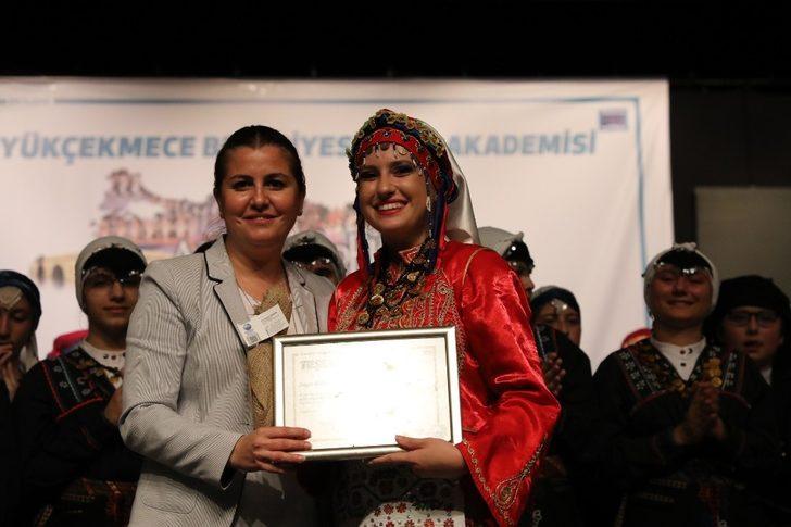 Altınköprü Halk Dansları Topluluğu nefesleri kesti G5