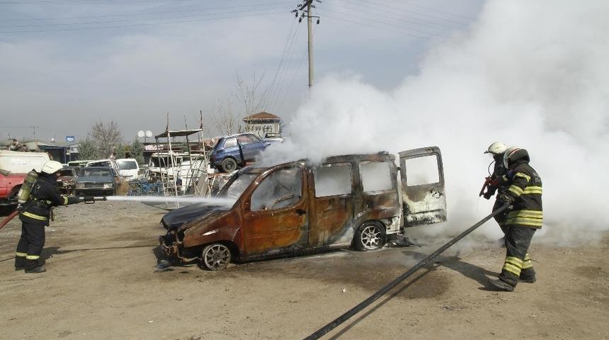 İtfaiye 2019&rsquo;un ilk altı ayında bin 393 yangına m&uuml;dahale etti