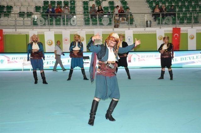 Kütahya Ferace Halk Oyunları Topluluğu Ankara’da