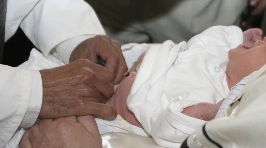 Peygamber sünnet, (hipospadias) nedir? Yarım sünnetin belirtileri nelerdir? Yarım sünnet tedavisi nasıl olur?