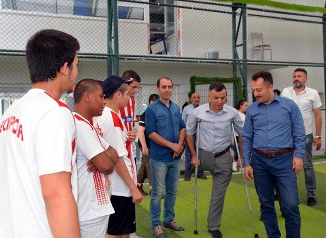 Toplum Destekli Polislik Şube Müdürlüğünden anlamlı futbol karşılaşması