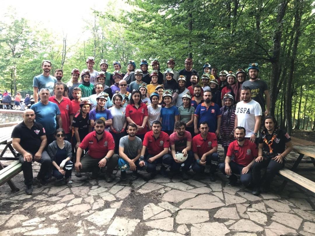 Sakarya UMKE ekiplerinden &ouml;ğrencilere afet farkındalık eğitimi