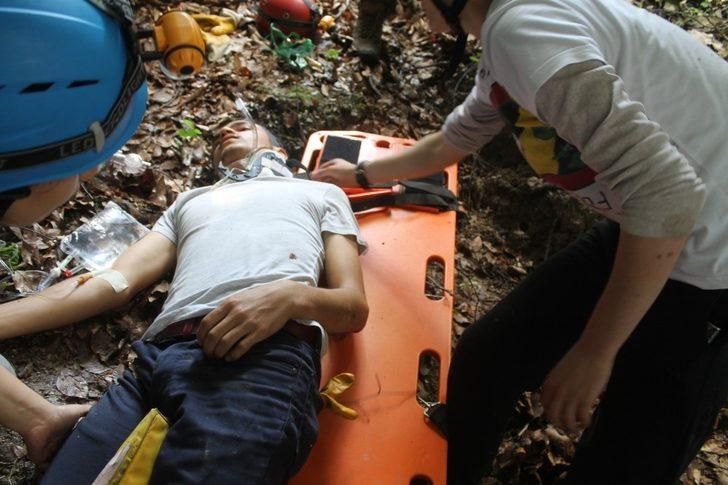 Sakarya UMKE ekiplerinden öğrencilere afet farkındalık eğitimi G2