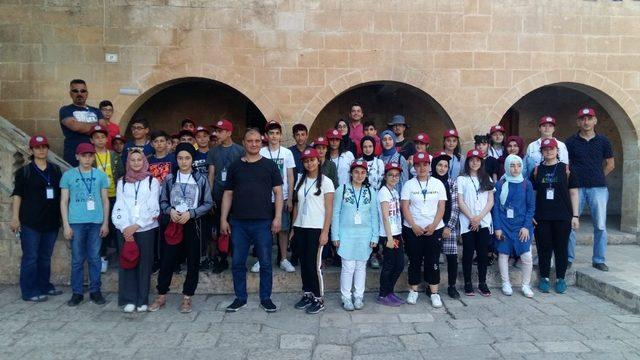 Kuzeyin çocukları Gaziantep’in ve Şanlıurfa’nın tarihi ve turistlik yerlerini gezdi