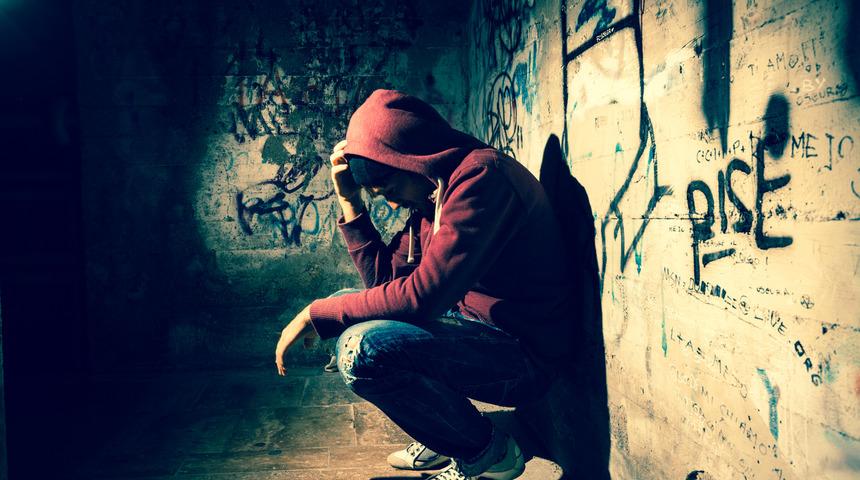 Gençler uyuşturucuya 'bir kereden bir şey olmaz' denilerek başlıyor