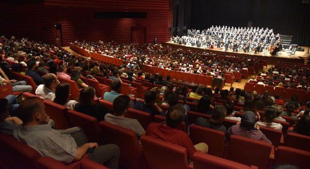 Cumhurbaşkanlığı Senfoni Orkestrasından Konya’da konser