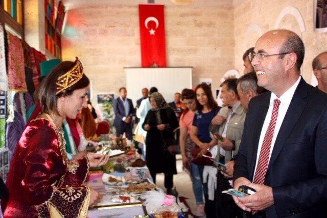 Kırşehir’de ’Tarihim, Kültürüm, Mirasım’ sergisi açıldı