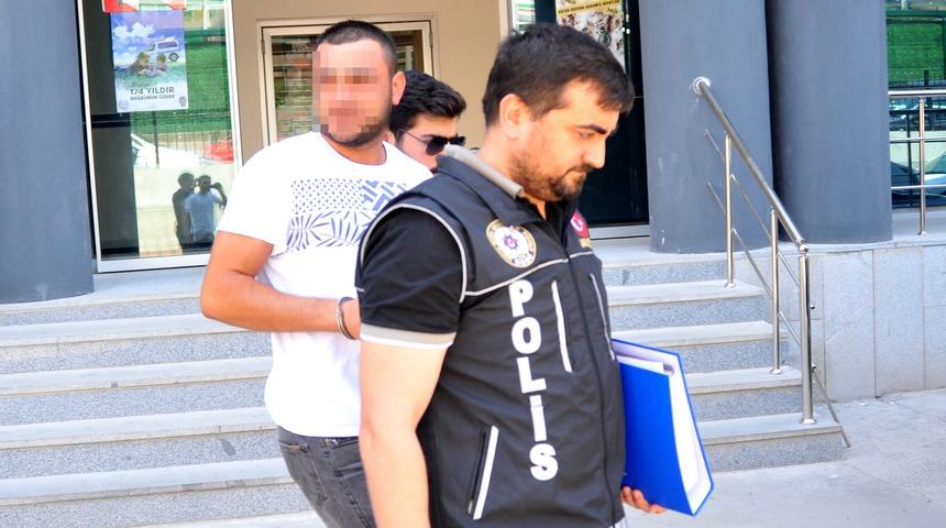 Uyuşturucu şüphelisi gazetecilere dönüp bakın ne dedi