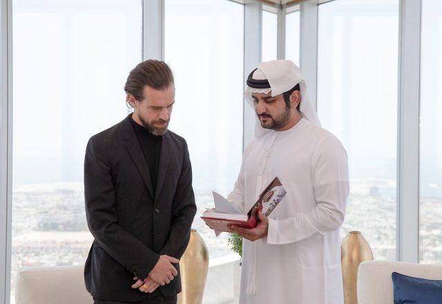 Dubai şeyhi, Twitter CEO'sunu ağırlayıp, hesap açtığını duyurdu