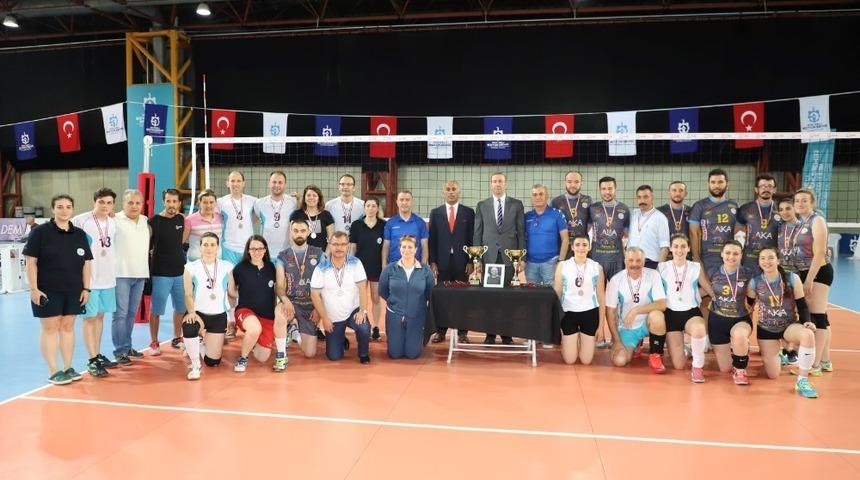 S&uuml;ha K&uuml;&ccedil;&uuml;k&ouml;zler Turnuvası sona erdi