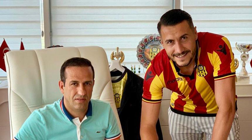 Ve Jahovic yeni takımıyla imzaladı!