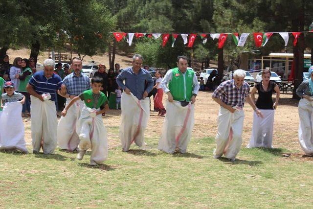 Yetim çocuklar uçurtma şenliğinde buluştu