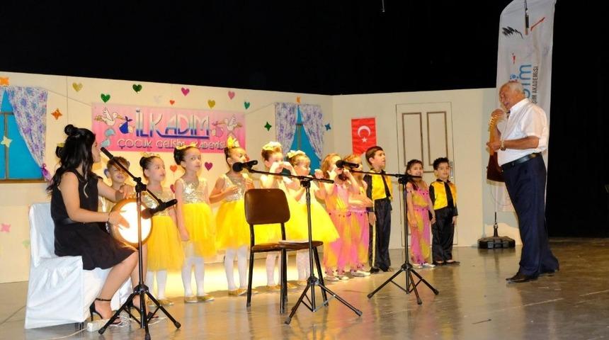&ldquo;Minik Y&uuml;reklerden, B&uuml;y&uuml;k H&uuml;nerler&rdquo; programı