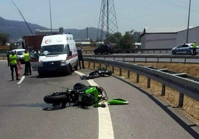 İki motosiklet art arda devrildi: 1 ölü, 1 yaralı