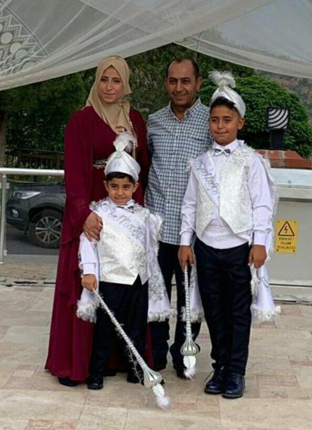 Vanlı kardeşlere İzmir'de sünnet düğünü