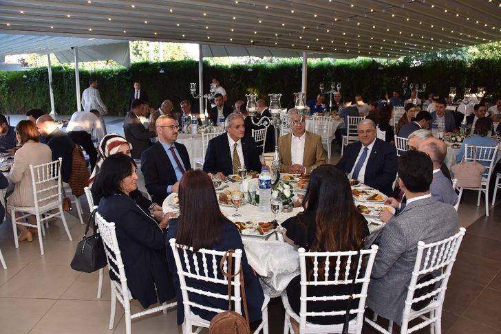 Bozüyük’te görev yerleri değişen savcı ve hâkimler için veda yemeği G2