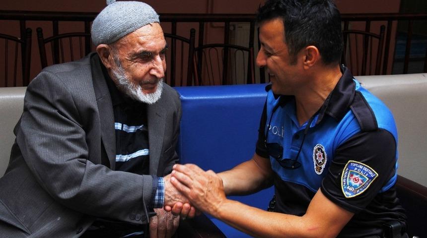 Kayseri Emniyet M&uuml;d&uuml;rl&uuml;ğ&uuml;nden Huzurevine Ziyaret