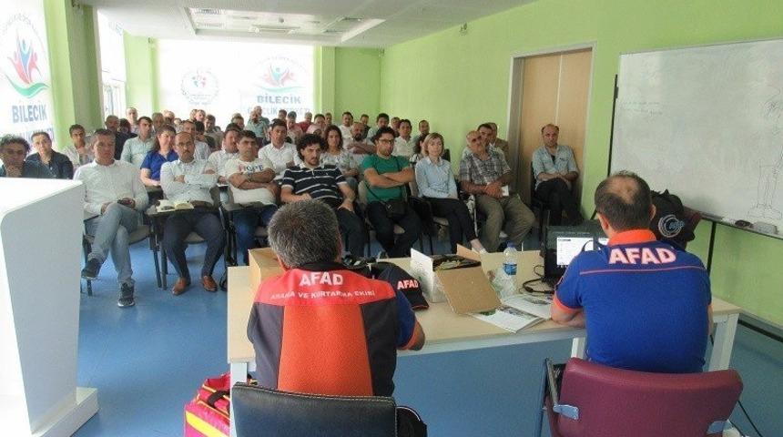 Uzman ve amirlere afet eğitimi verildi
