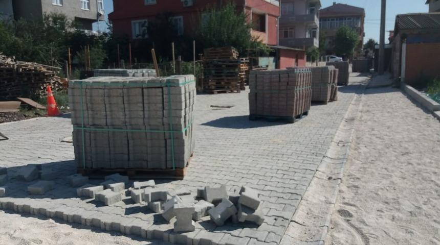 Ergene’de kilit parke taş çalışmaları sürüyor