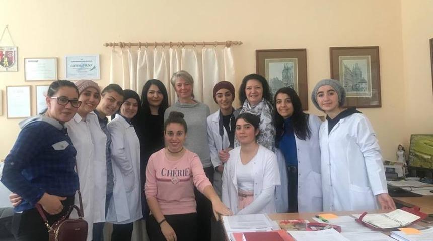 Malazgirtli &ouml;ğrenciler yurtdışında eğitim g&ouml;rd&uuml;