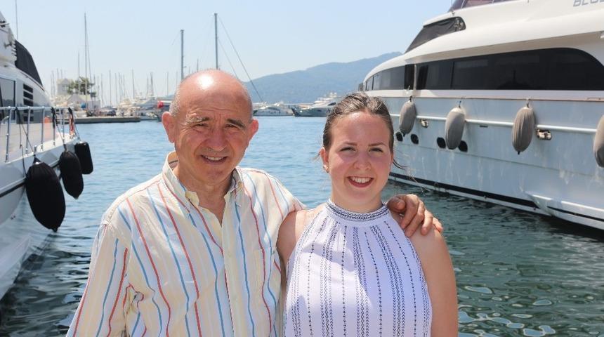 D&uuml;nya Şampiyonu Macar g&uuml;reş&ccedil;i Toth Marmaris&rsquo;te tatilde