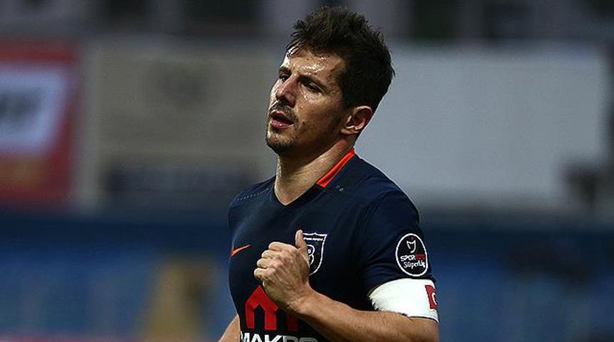 Emre Belözoğlu Fenerbahçe'yi açıkladı
