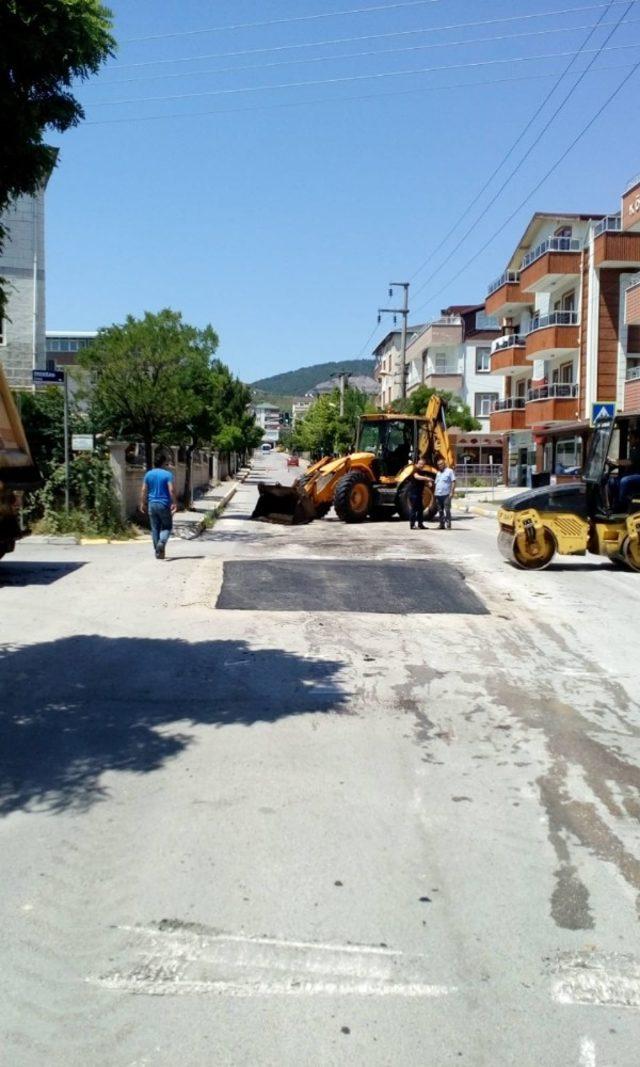 Mahallelerde eksiklikler gideriliyor