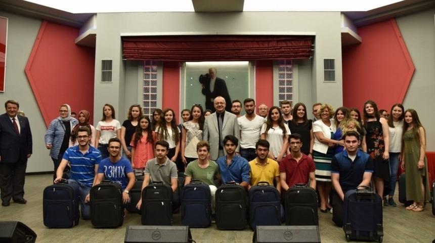 MABEM&rsquo;li 4 &ouml;ğrenci LGS&rsquo;de tam puan aldı