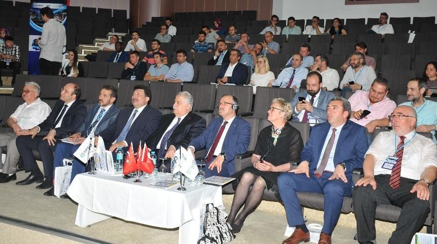 Konya&rsquo;da, End&uuml;stri 4.0 ve &uuml;retimde dijitalleşme konuşuldu