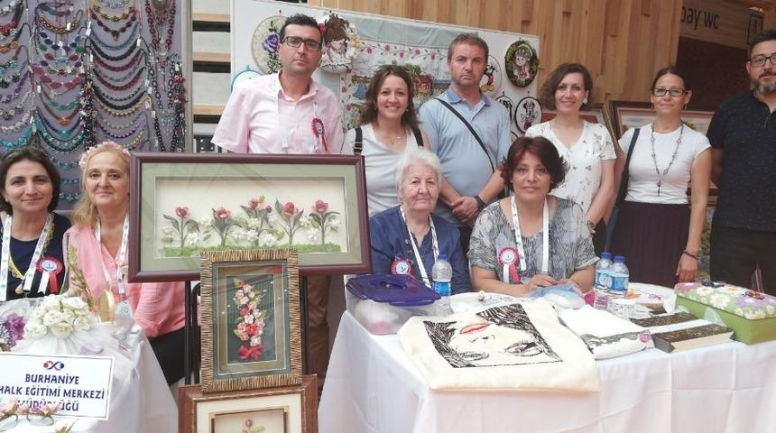 Burhaniye&rsquo;de yaptılar, Balıkesir&rsquo;de sergilediler