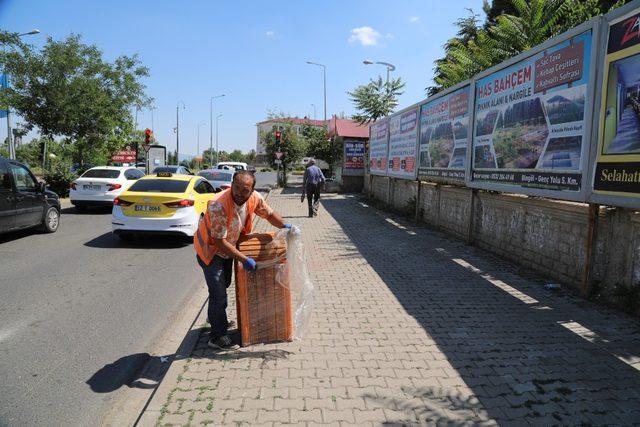 Daha temiz bir Bingöl kampanyası kapsamında çöp kovaları yerleştirildi